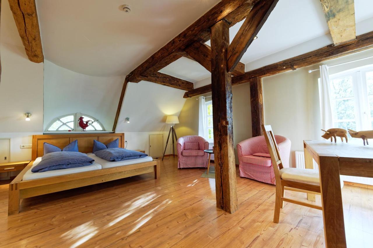 Hotel Gut Schoeneworth Freiburg  Ngoại thất bức ảnh