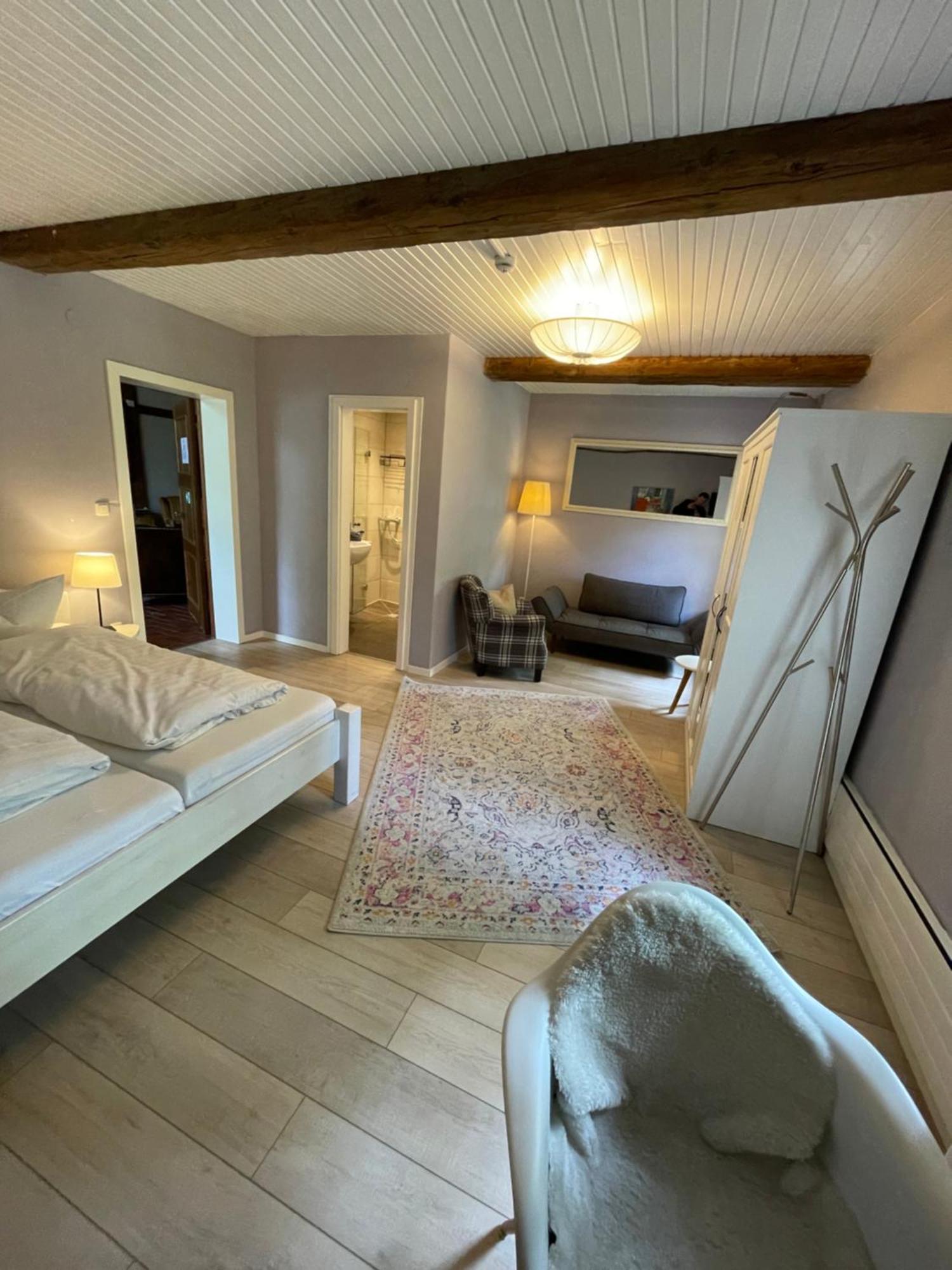 Hotel Gut Schoeneworth Freiburg  Ngoại thất bức ảnh